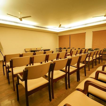 Super Townhouse Mookkannoor Tourist Home Angamali Εξωτερικό φωτογραφία